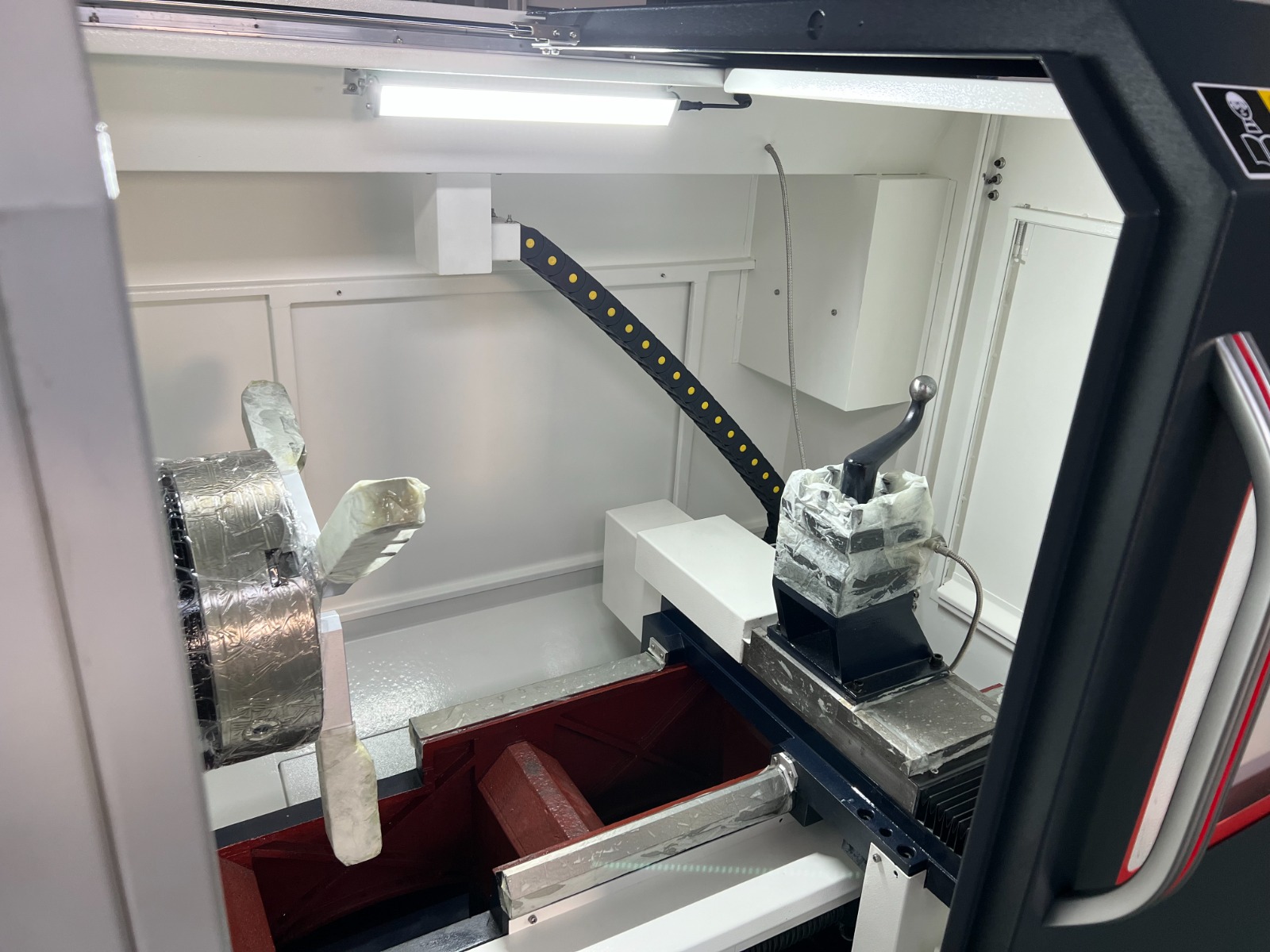 HL24 CNC Lathe - Precision Wheel Equipment